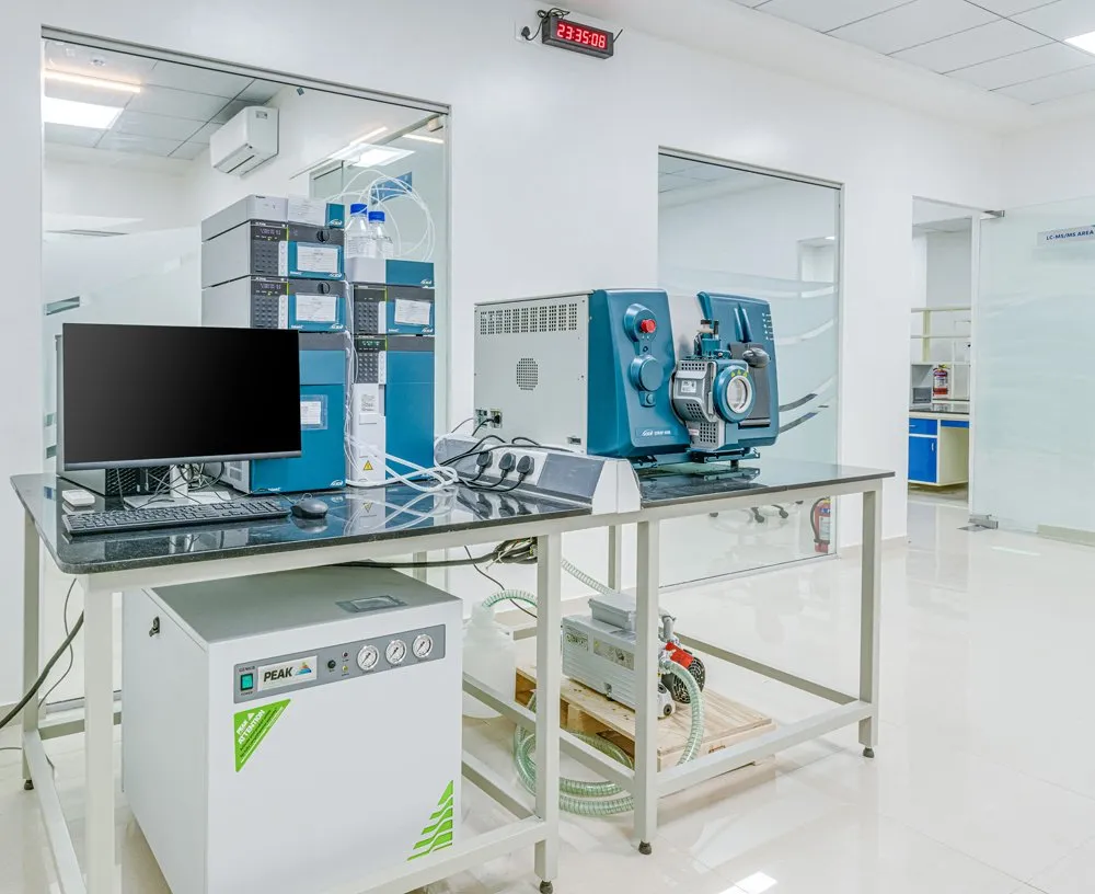 LC-MS/MS bioanalytical area with coupled liquid chromatography and mass spectrometry units